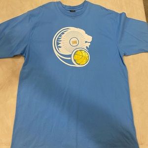 Nike LeBron James T-shirt, Size XL